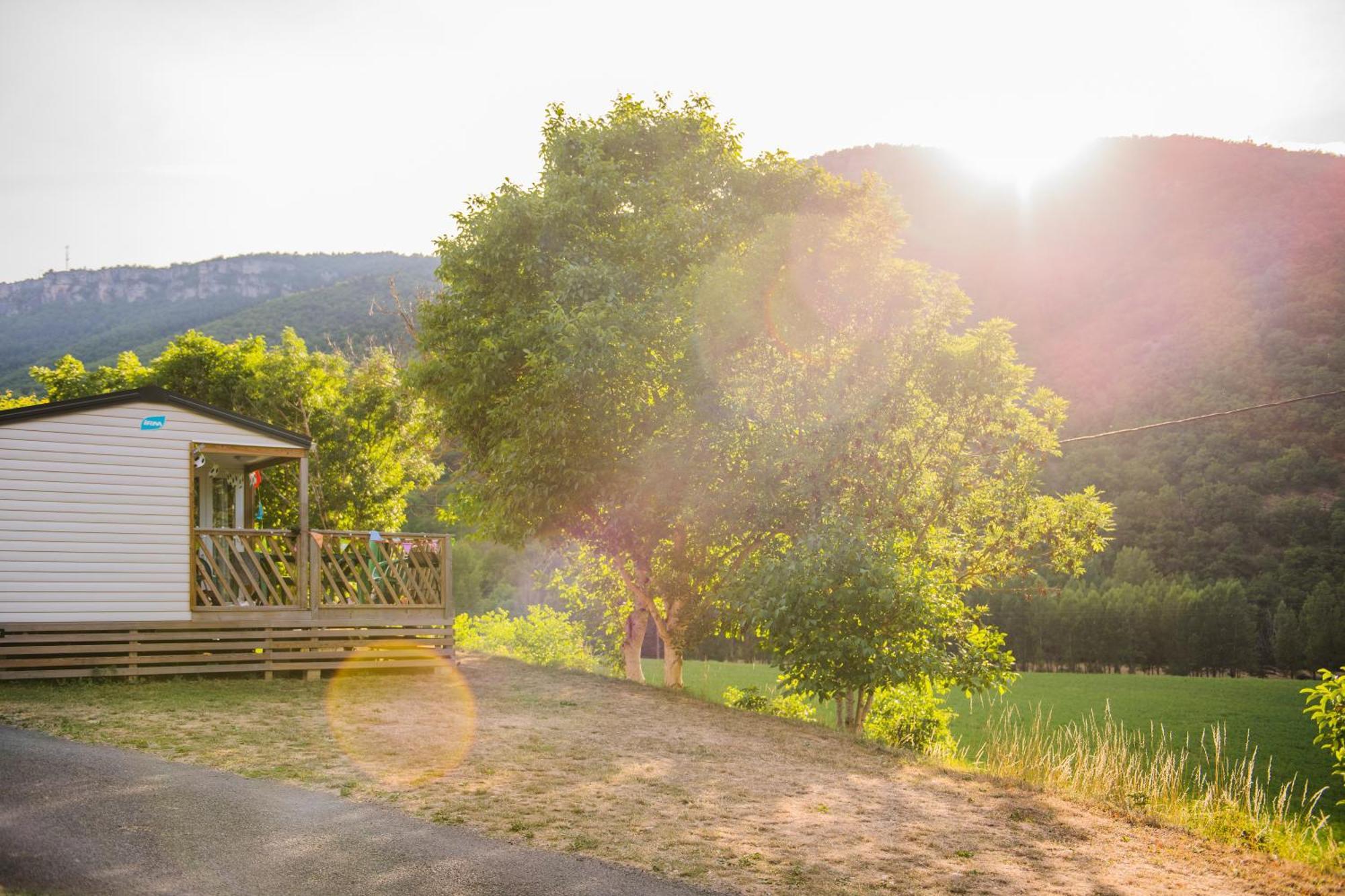 Camping Rcn Val De Cantobre Luaran gambar